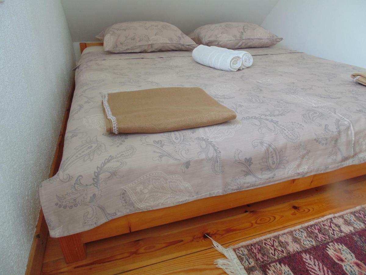Holiday Home Alibegovic Високо Экстерьер фото